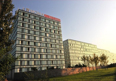 �����ϵ�MOMA